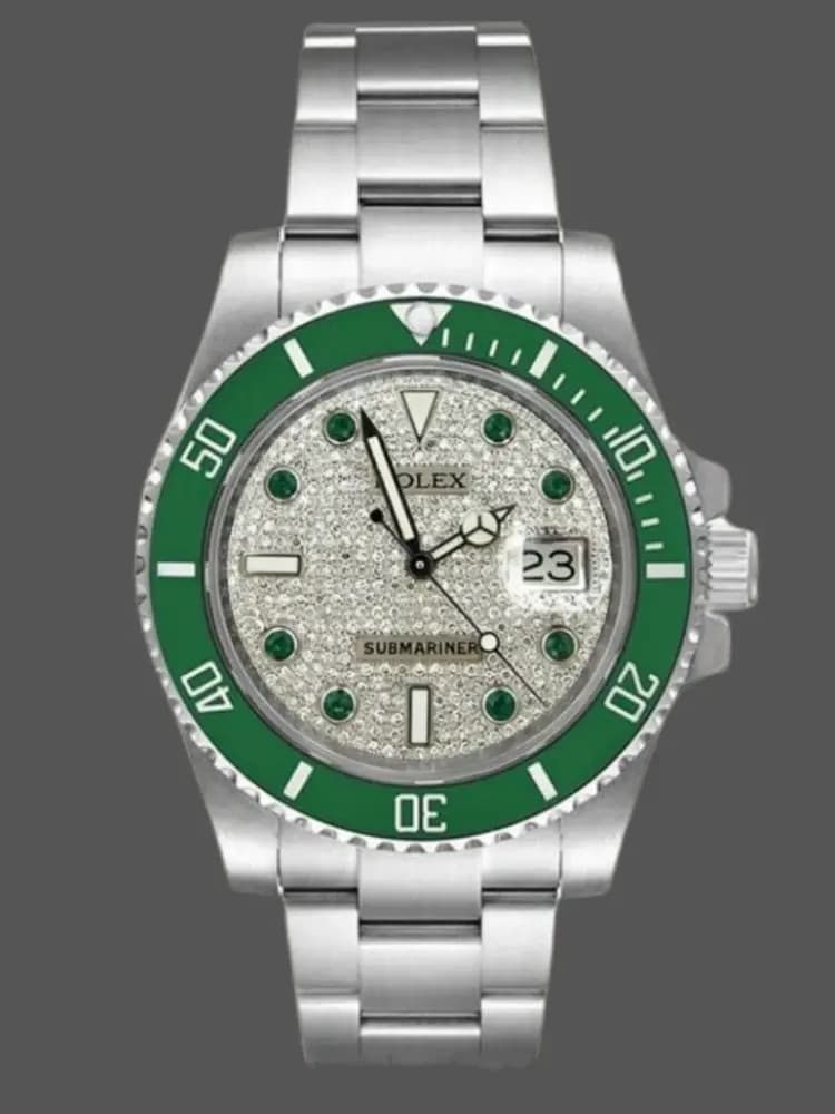 Rolex Submariner — view 1