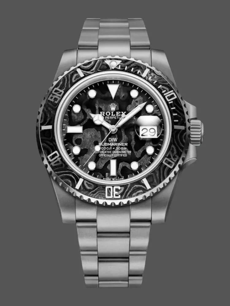 Rolex Submariner — view 1