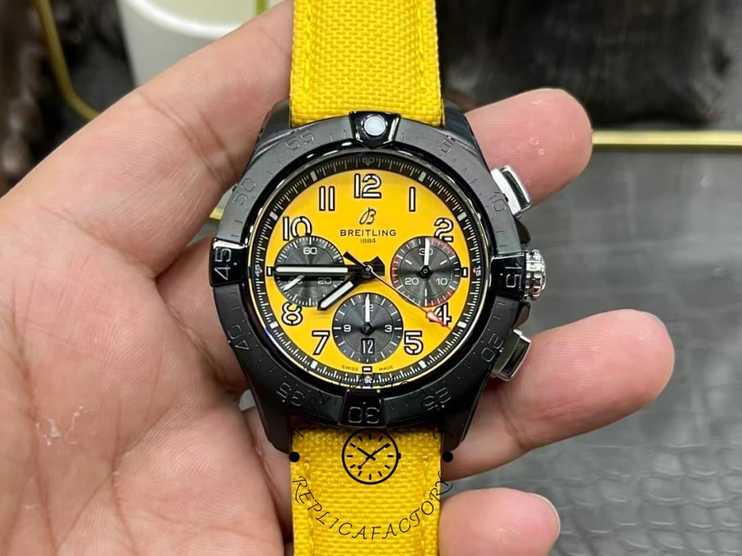 Breitling Avenger B01 Chronograph 44 SB0147101I1X1 Replica — view 1