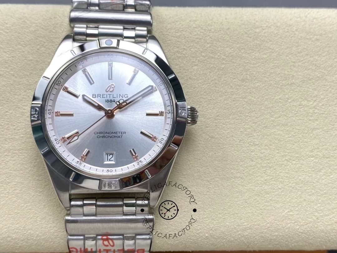 Breitling Chronomat Automatic 36mm Silver Dial A10380101A2A1 Replica — view 1