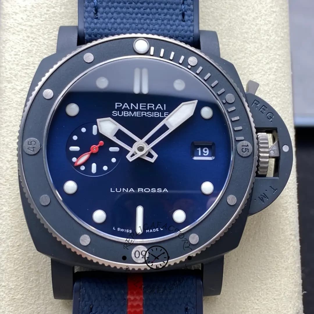 Panerai PAM01466 Submersible QuarantaQuattro Luna Rossa Replica Blue Dial Bi-Material Strap — view 1