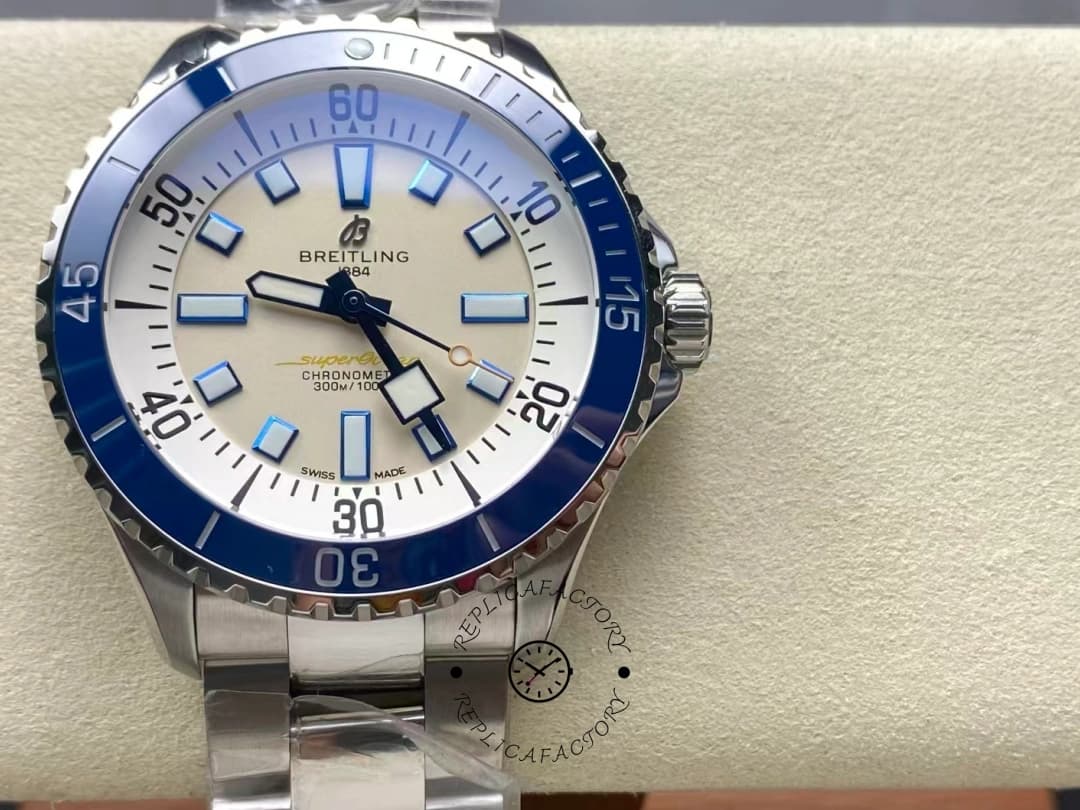 Breitling Superocean Automatic 42 1:1 Clone A17375E71G1A1 Steel Bracelet Men's Watch — view 1