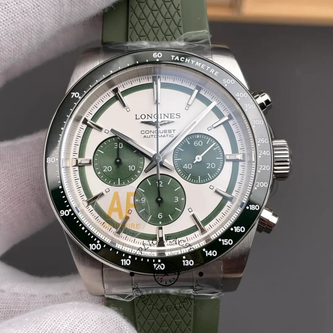 Longines Conquest L3.835.4.02.9 42 Silver - Green Dial 1:1 Clone Chronograph — view 1