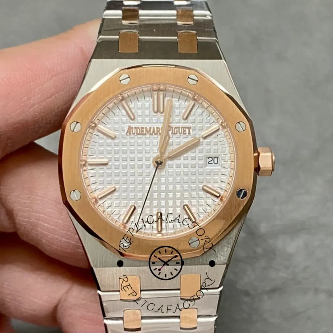 AP Royal Oak 37 Two-Tone 1:1 Clone 15550SR.OO.1356SR.01 Silver Unisex Watch — view 1