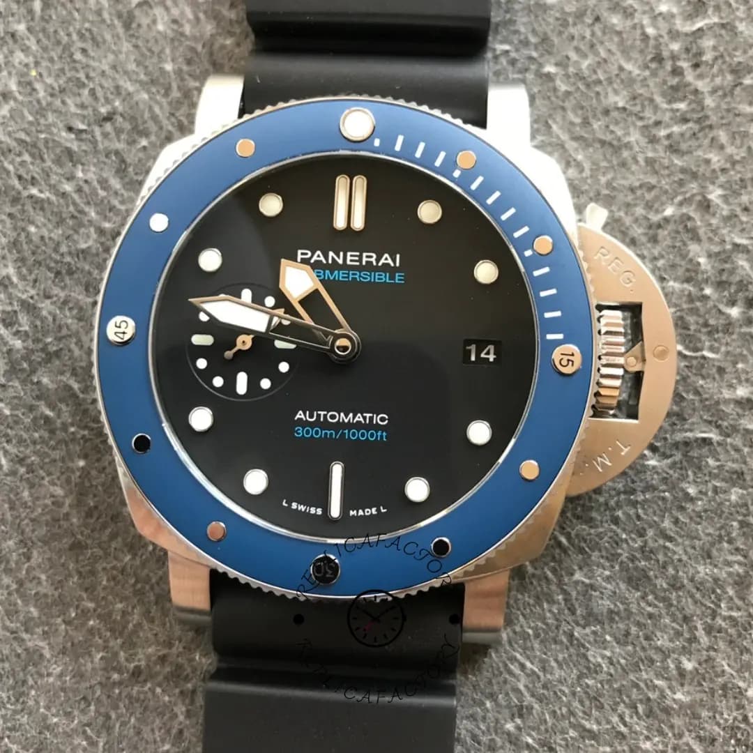 Panerai Submersible PAM01209 Replica 42 Watch Black Dial Blue Bezel — view 1