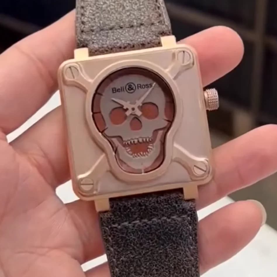 Bell & Ross BR0192-SKULL-BR BR 01 Skull Bronze 46 mm Watch — view 1