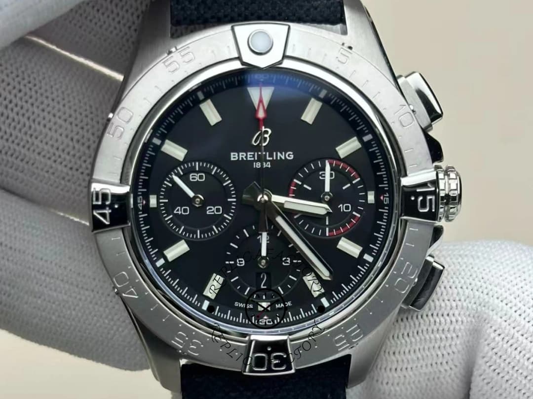 Breitling Avenger B01 Chronograph 42 Steel Men's Watch AB0146101B1X1 Replica — view 1