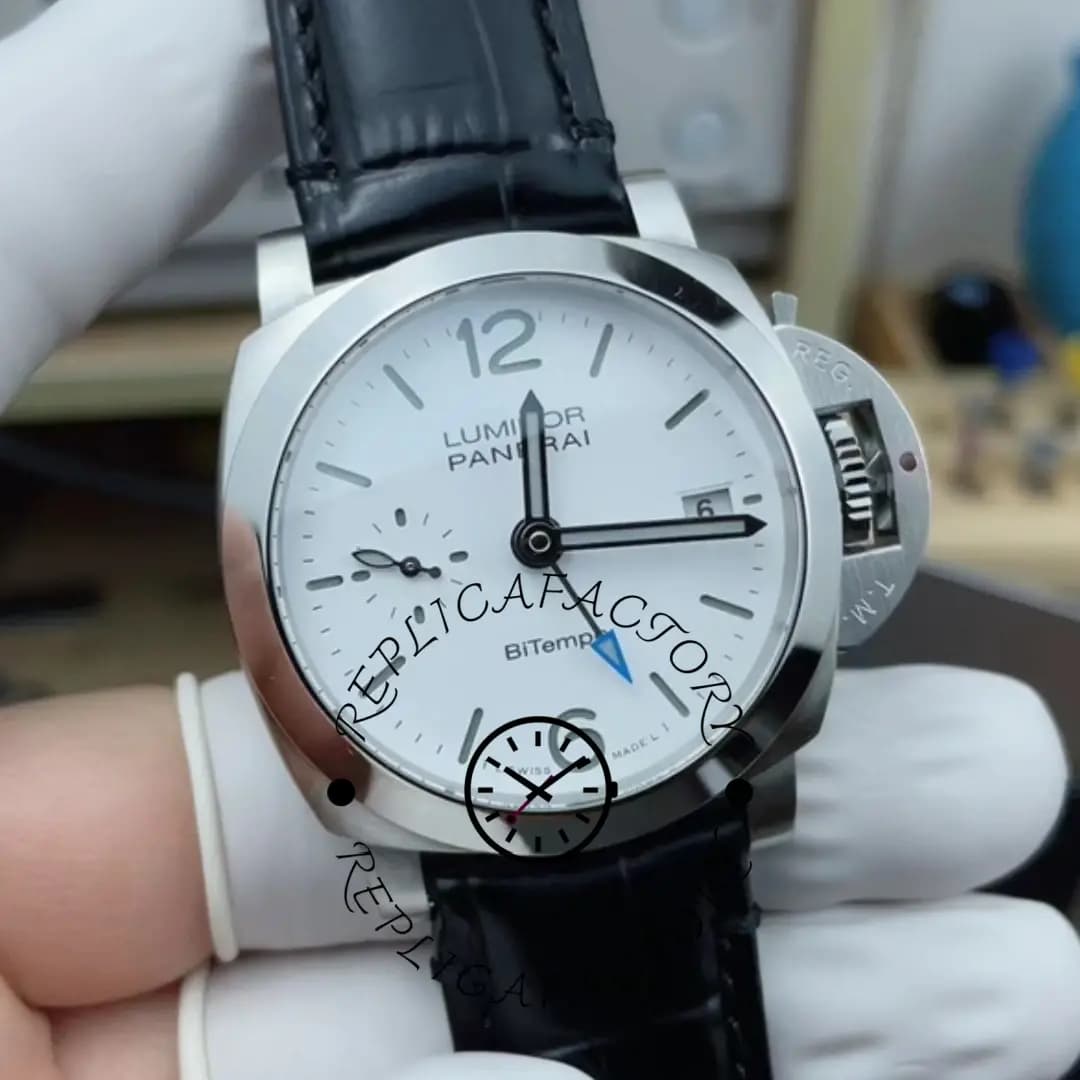 Panerai PAM01367 1:1 Clone Luminor Quaranta BiTempo 40MM Leather Strap — view 1
