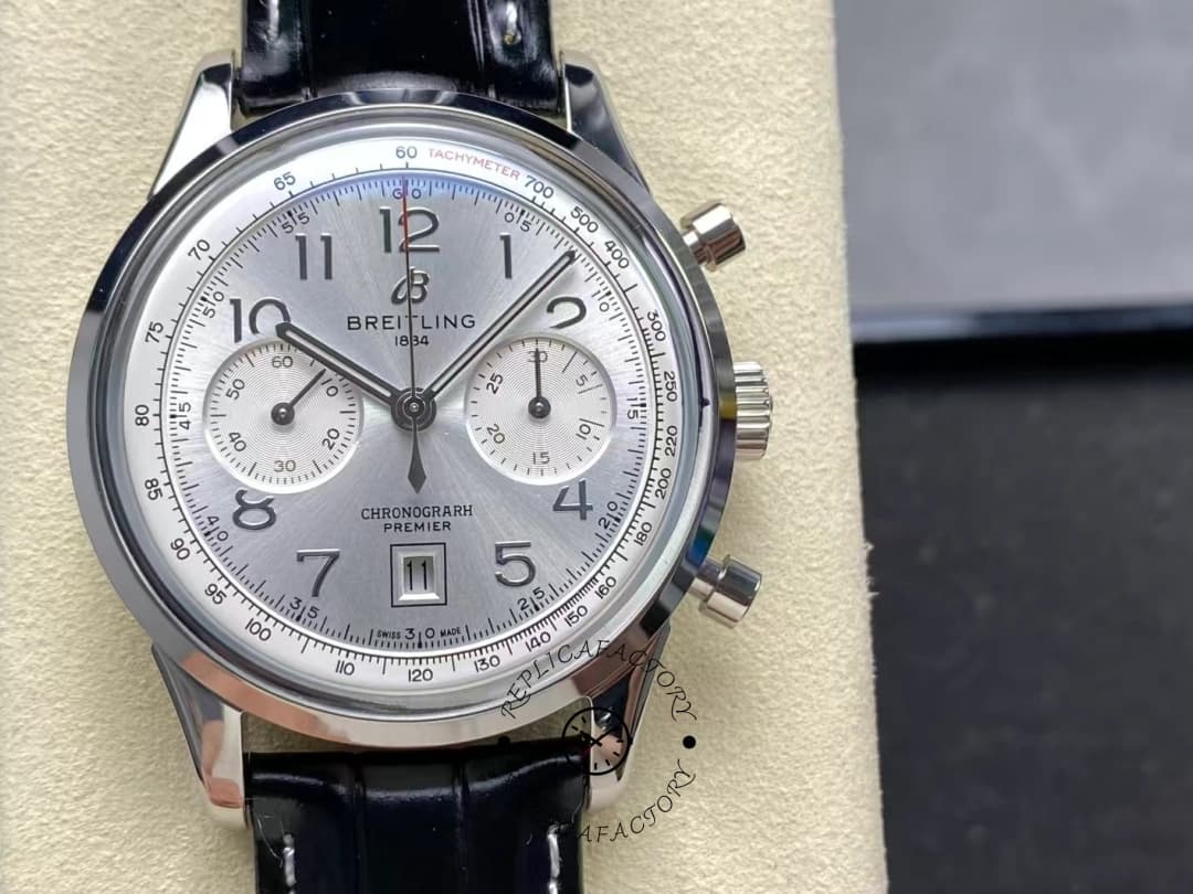 Breitling Premier B09 Silver Dial 40 mm AB0930371G1P1 Replica — view 1