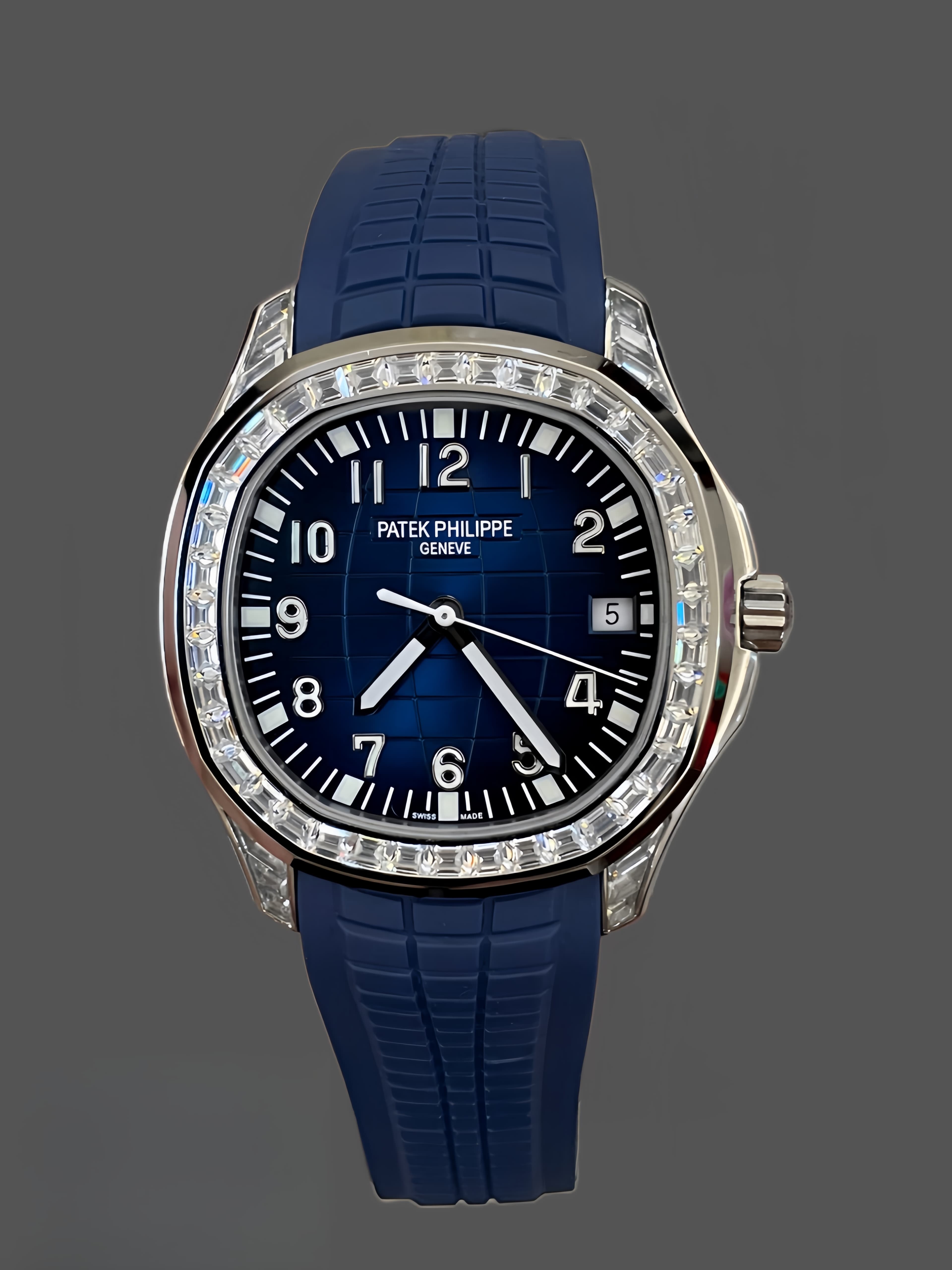 Replica Patek Philippe Aquanaut 5167 300G 010 Watch For Sale — view 1