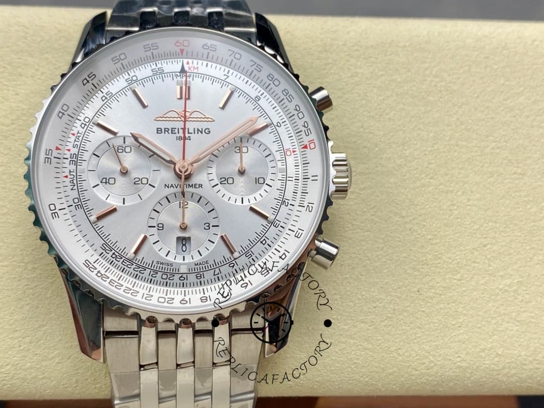 Breitling Navitimer B01 Clone AB0139211G1A1 Silver Dial 41mm — view 1