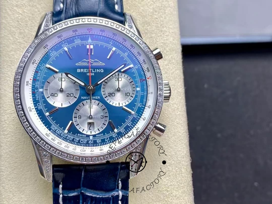 Breitling Navitimer B01 Automatic 41MM AB0139631C1P1 Replica — view 1