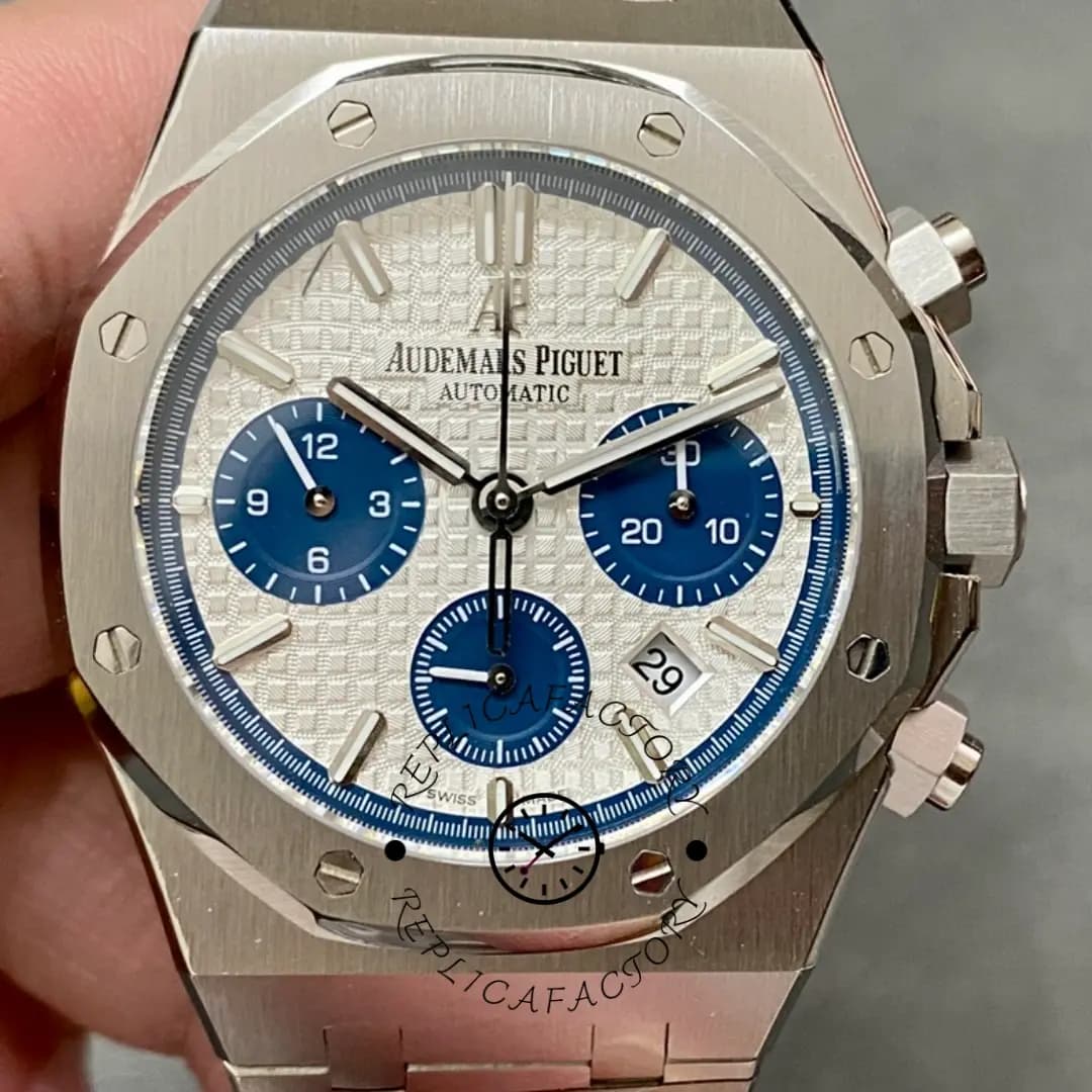 AP Royal Oak Chronograph 38MM 26315ST.OO.1256ST.01 Silver Dial Replica — view 1