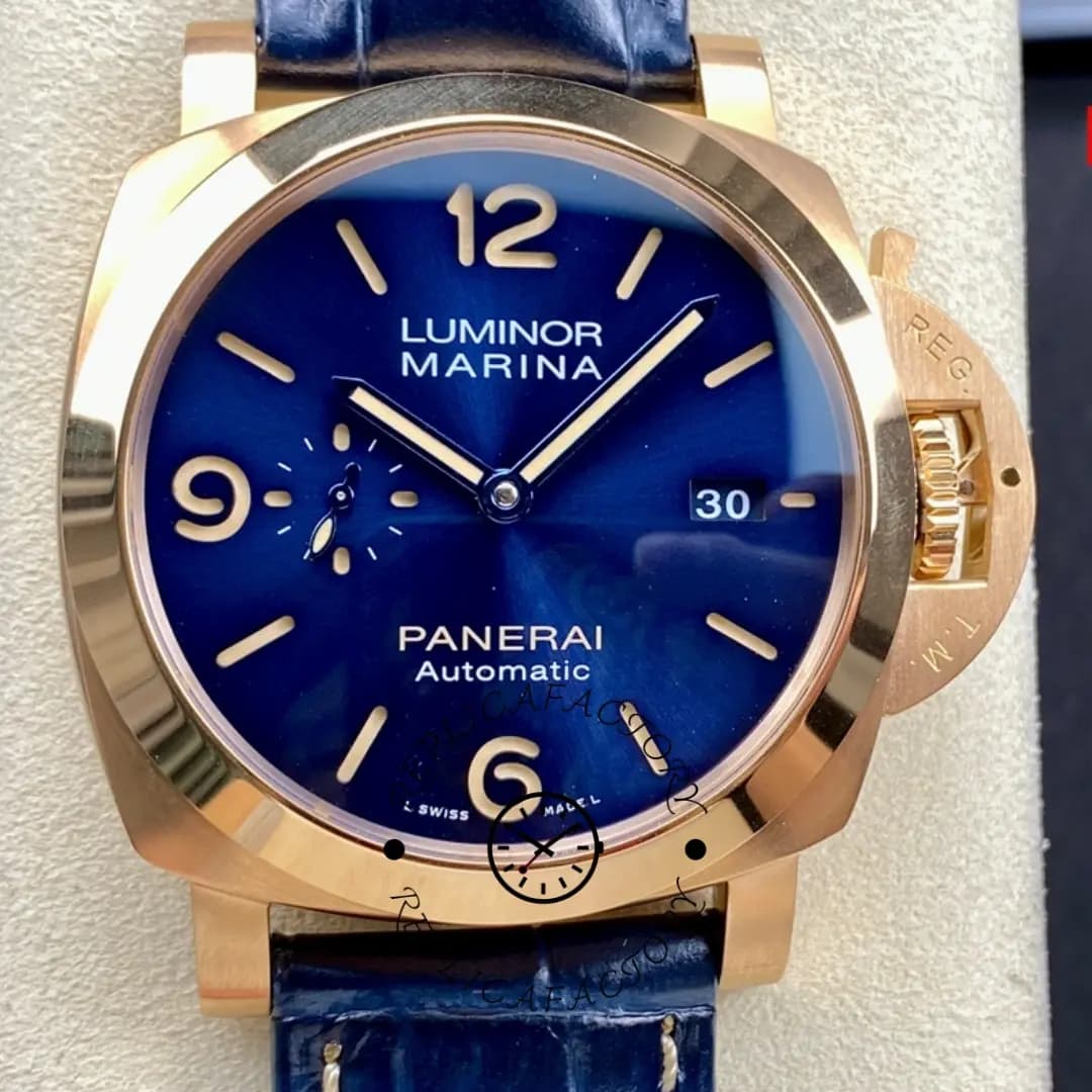 Panerai PAM01114 Replica Luminor Marina Goldtech Blue Dial 44mm Arabic — view 1