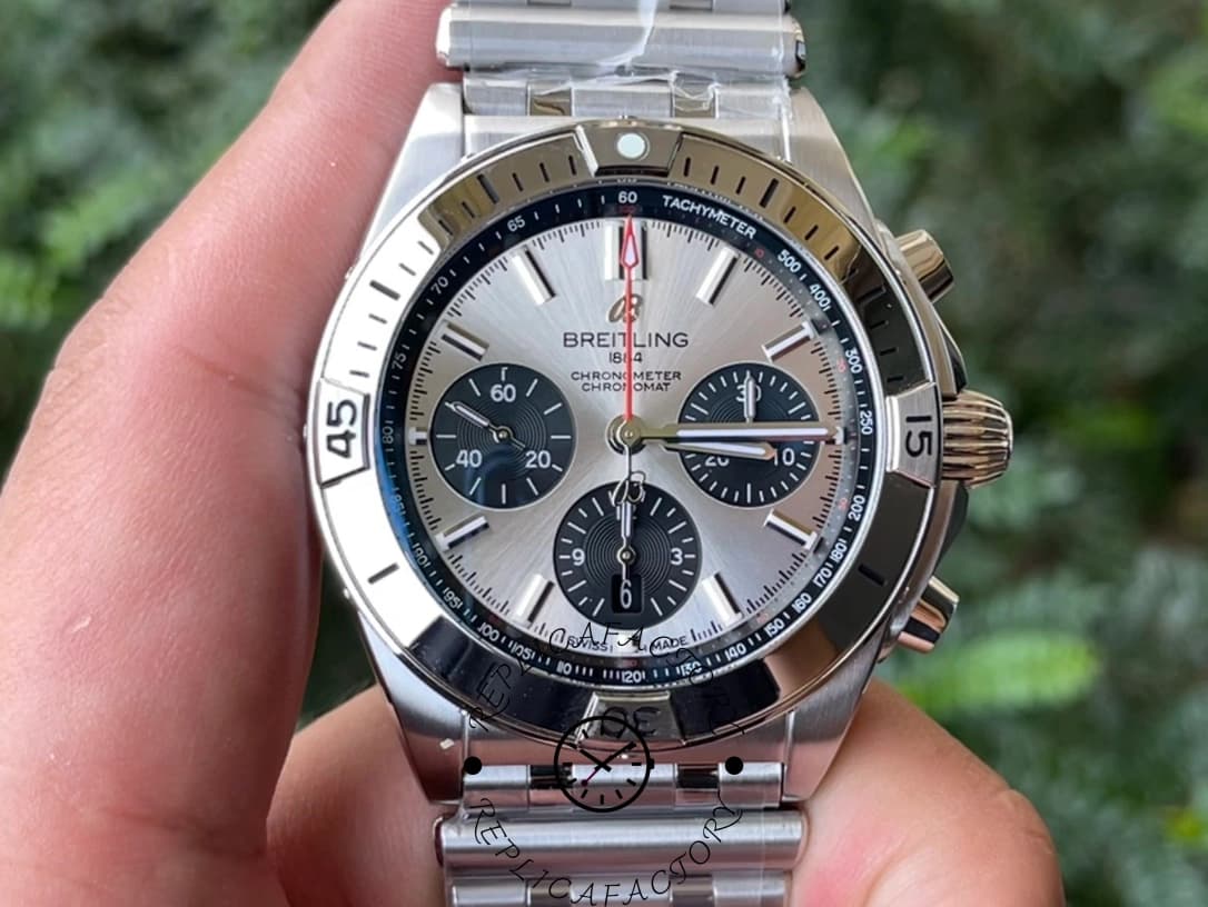 Breitling Chronomat B01 Chronograph 42 AB0134101K1A1 replica — view 1