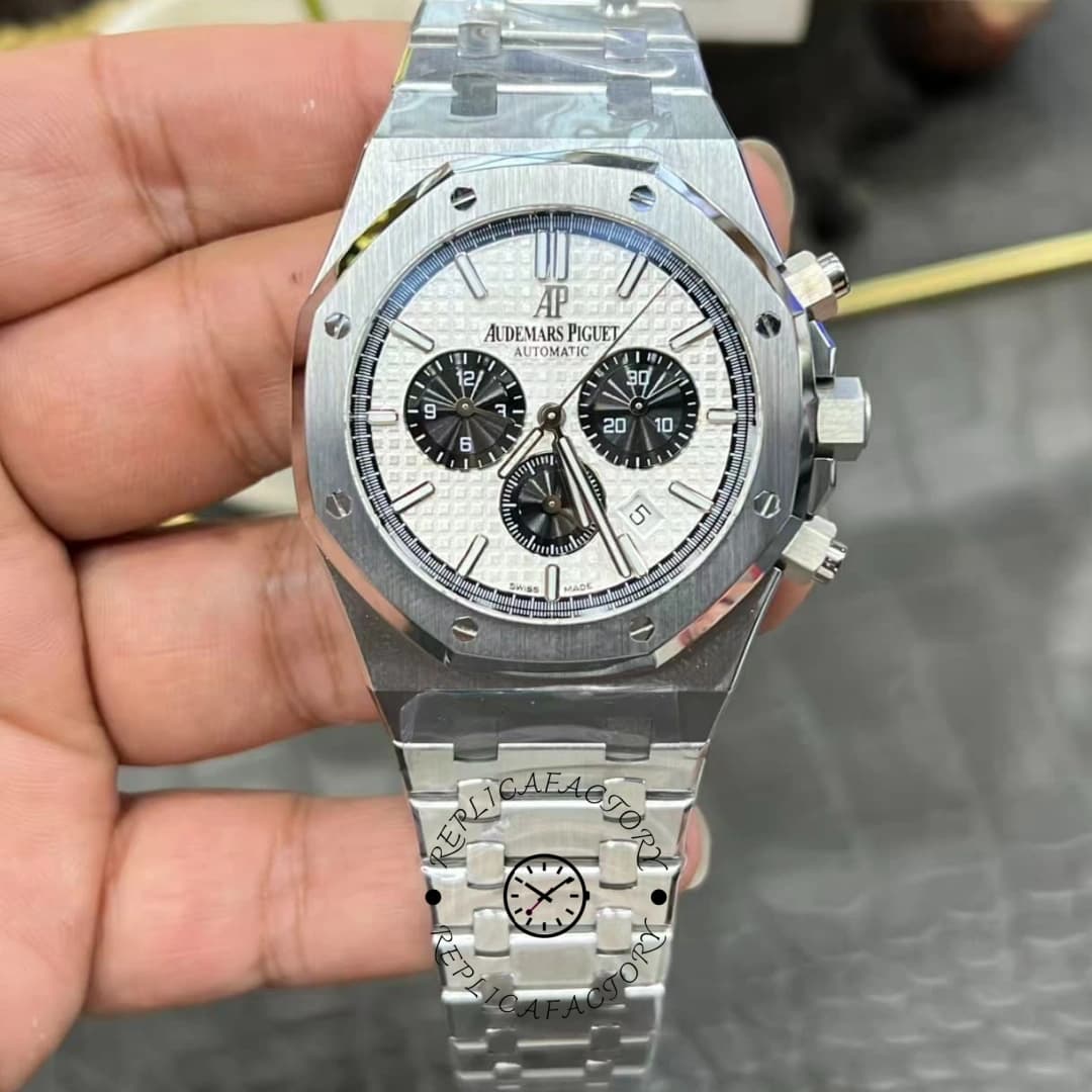 AP Royal Oak Replica Chronograph 41 26331ST.OO.1220ST.03 Stainless Steel Watch — view 1