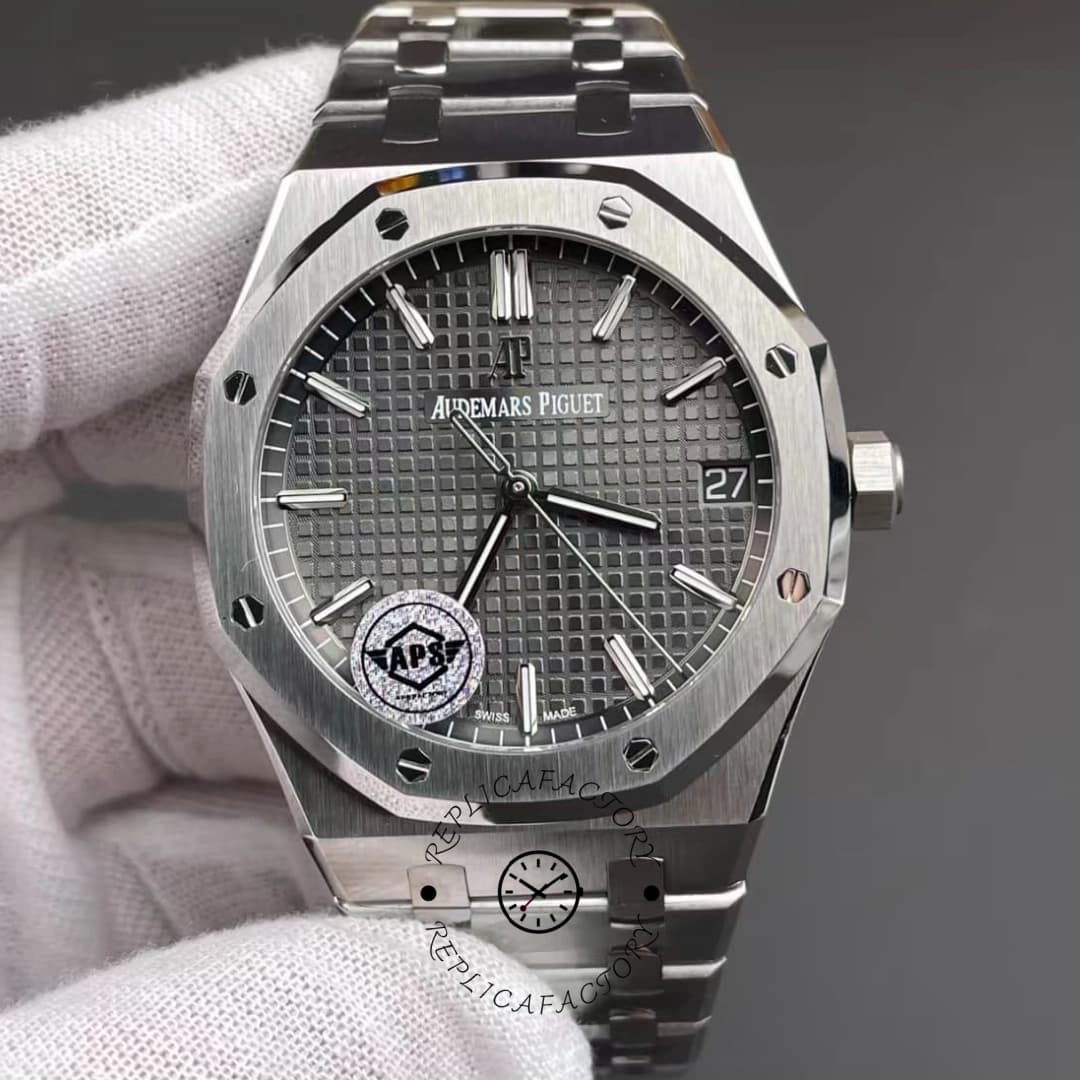 AP 15500ST.OO.1220ST.02 Royal Oak 41 Gray Dial Replica Watch — view 1