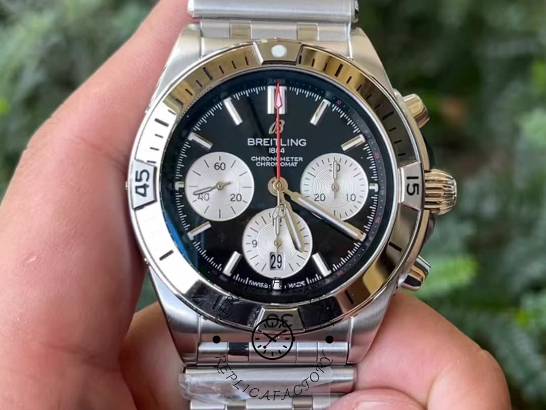 Breitling Chronomat B01 42 Black Dial AB0134101B1A1 Replica — view 1