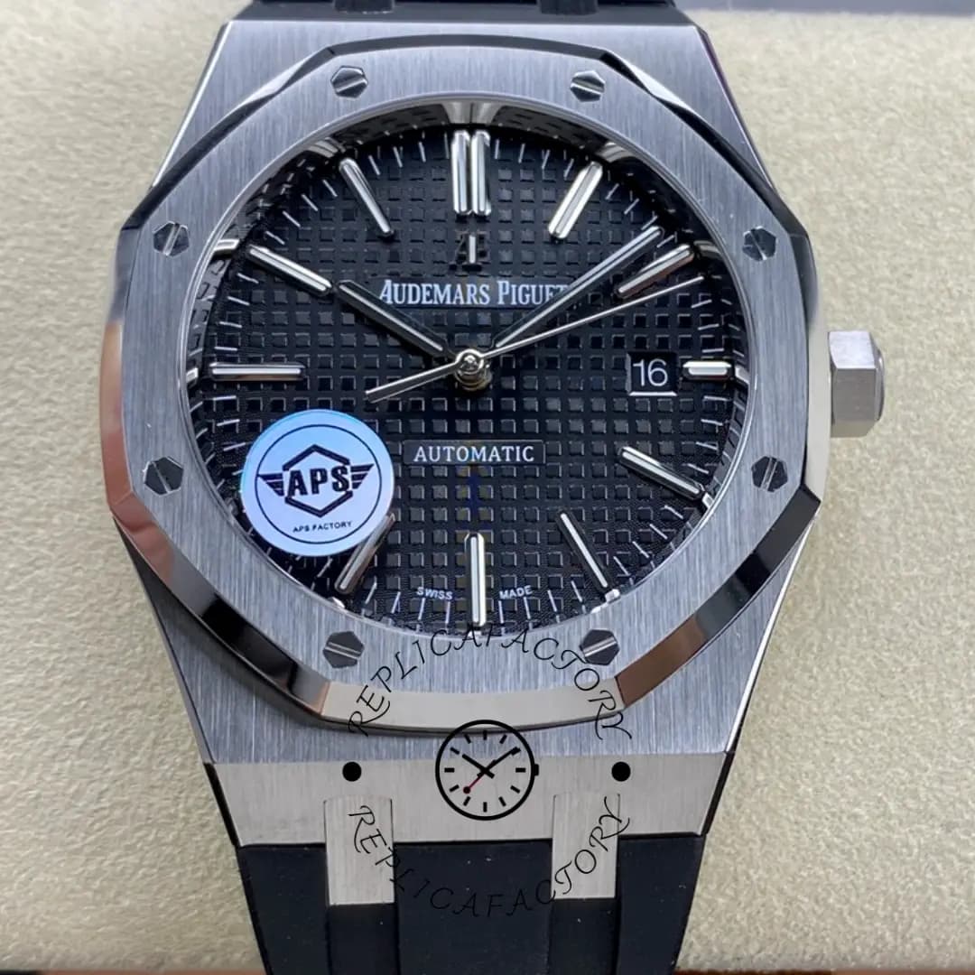 AP Royal Oak Automatic 41 15400ST.OO.1220ST.01 1:1 Clone Black Rubber Strap — view 1