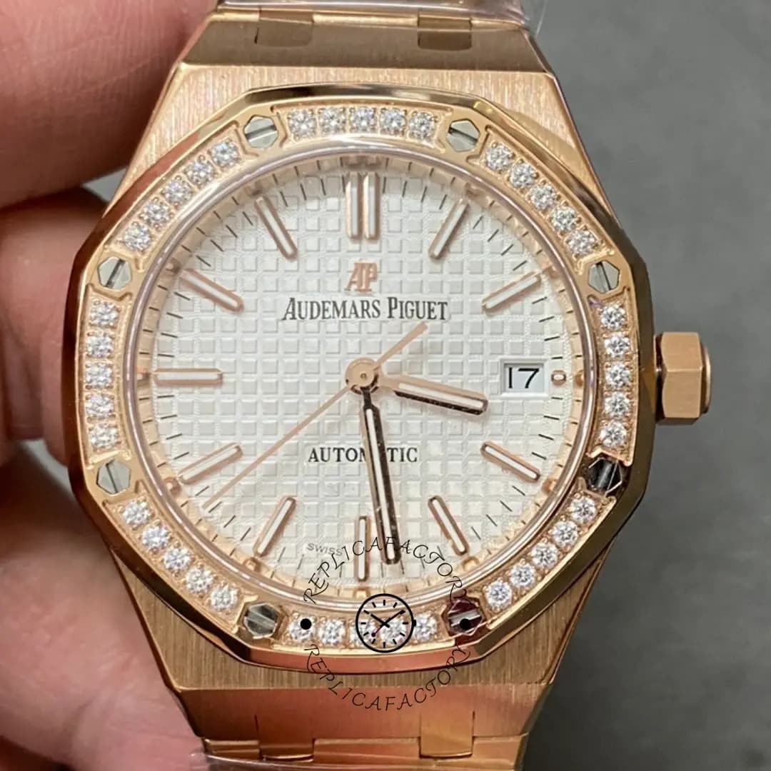 AP Replica Royal Oak 37 Rose Gold 15451OR.ZZ.1256OR.01 Diamond-Set — view 1