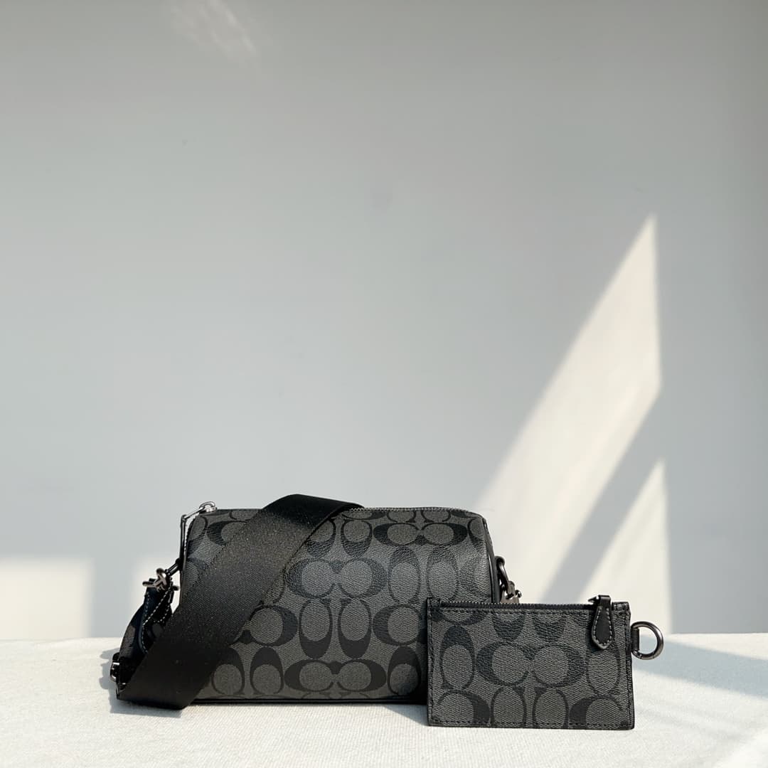 Axel 2-in-1 Crossbody Bag — view 1