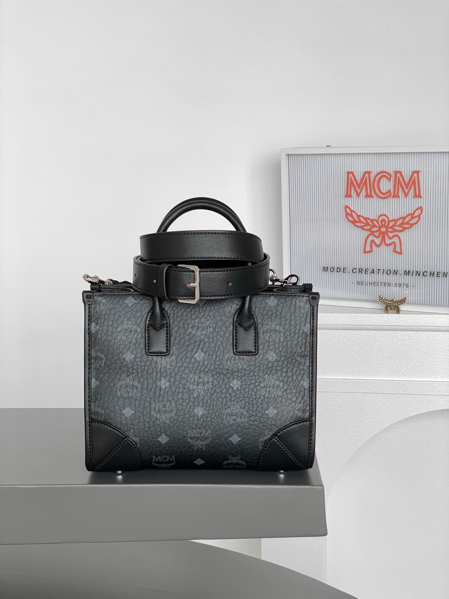 München Visetos Small Tote — Black — view 1