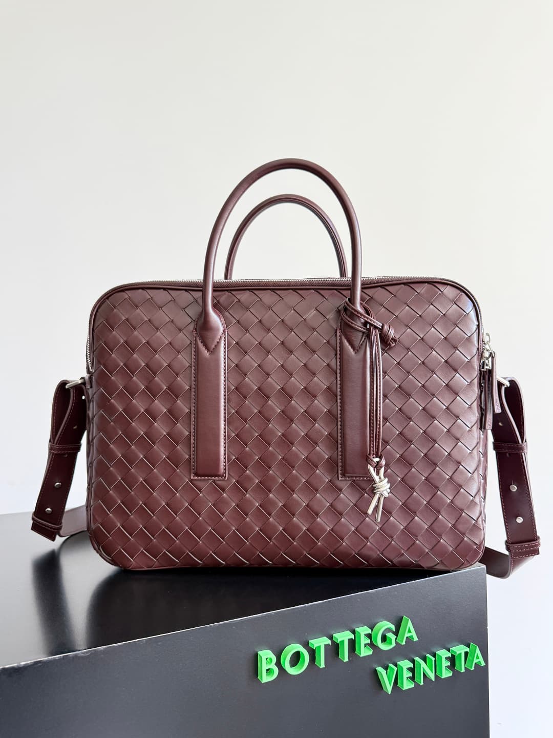 Getaway Large Briefcase — Burgundy — view 1